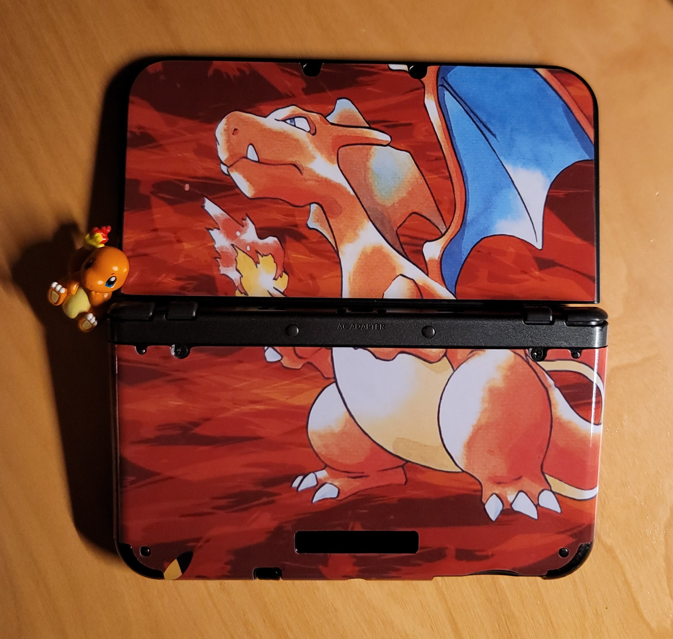 Carry Case Vortex Pikachu vs Charizard - Nintendo Switch Stuff