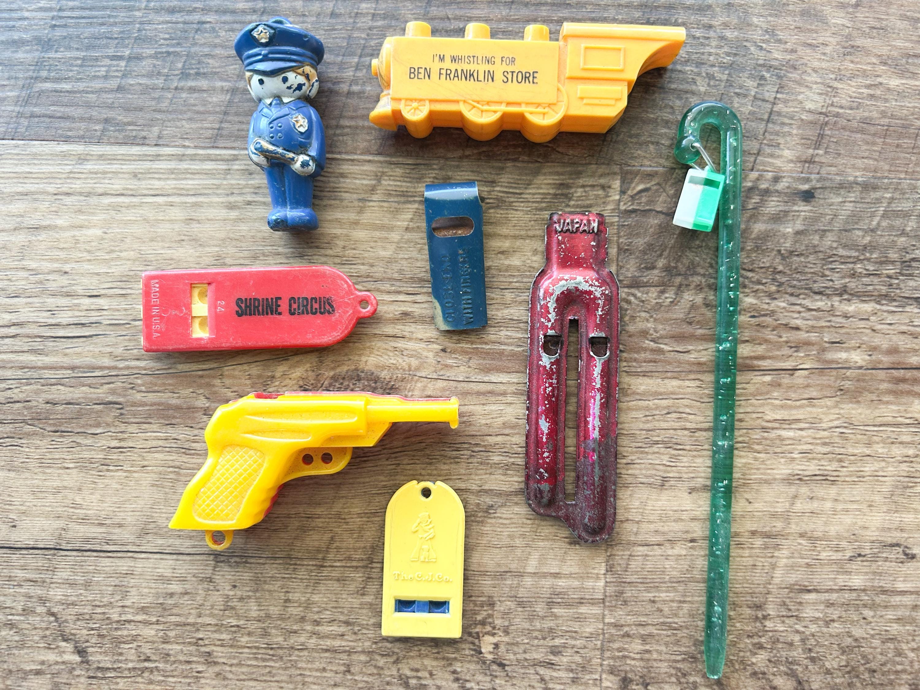 Set of 8 Vintage Whistles, Plastic Whistles, Vintage Toy Whistle