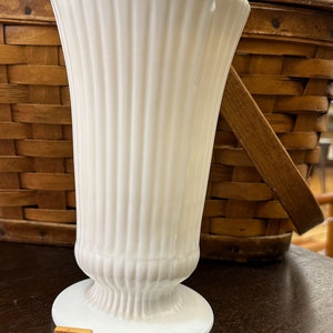 Milk Glass Vase, Anchor Hocking Vase, Milk Glass Vase, Vintage Milk Glass, Hazel Atlas Milk Glass Vase, White Vase, Tall Vase, Glass Vase B.