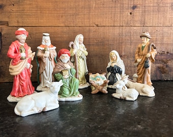 Belén de porcelana vintage, Belén vintage, Juego de 10 figuras de belén, Cerámica navideña vintage, Figuras navideñas de cerámica