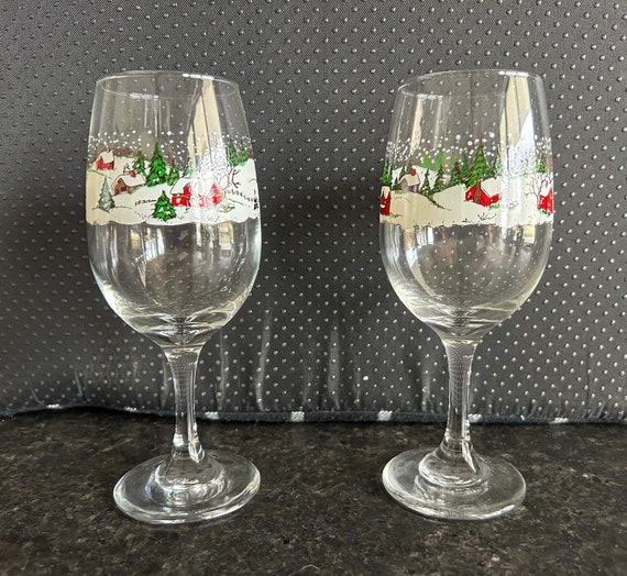 Vintage Libbey Winter Village Christmas Holiday Wine Glasses / Set of 2 /  Winter Village by Libbey / 2 Wine Goblets / Water Goblets 