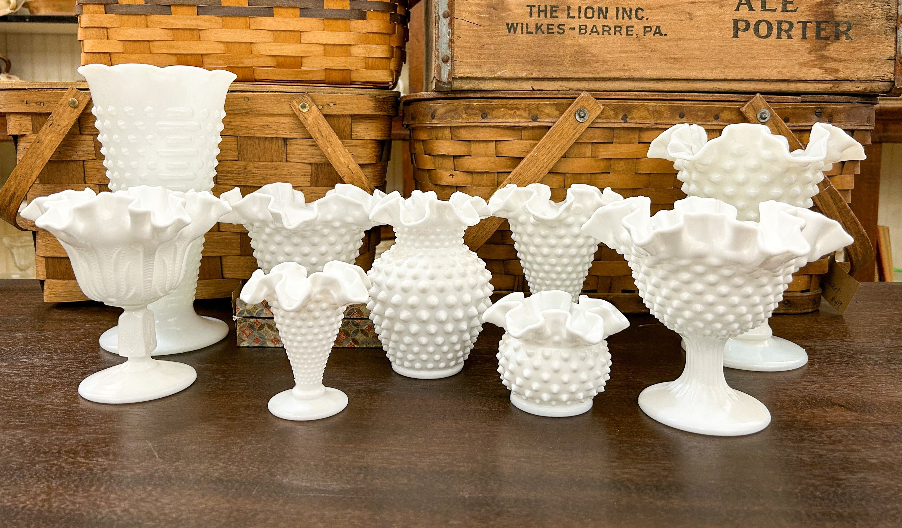 HTF FENTON PASTEL TURQUOISE MILKGLASS HOBNAIL FAN VASE Sm
