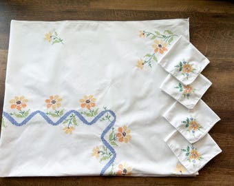 Vintage Floral Counted Cross Stitch Table Cloth w/ Set of 8 Matching Napkins, Vintage Tablecloth, Hand Made Table Linen, Square Tablecloth