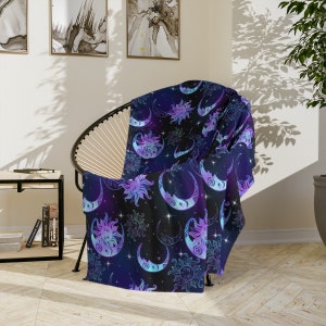 Sun moon stars Celestial Blanket, witchy aesthetic, gift for her, super soft throw, Velveteen Minky Blanket image 2