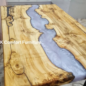 Weißer Luxus-Epoxid-Tisch, Live Edge-Holztisch, Epoxid-Flusstisch, Naturholz, Ozean-Epoxid-Tisch, weißer Harztisch, weißer Beistelltisch
