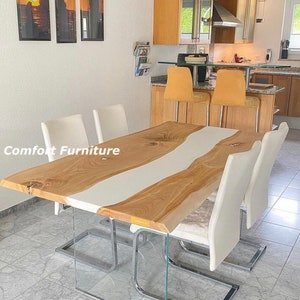 Weißer Epoxy Esstisch, Live Edge Holztisch, Epoxy River, Naturholz, Esstisch, Holz Ozean Epoxy Tisch, weiße Harz Tischplatte