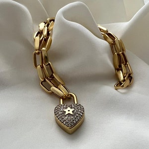 Louis Vuitton Necklace -  Canada