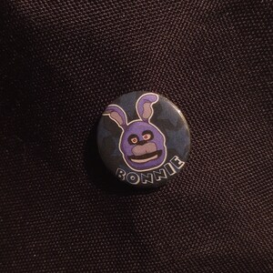 FNAF Bonnie Pin - Etsy