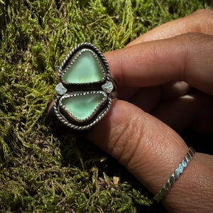 Verdant Sea Glass Ring - Size 7.25