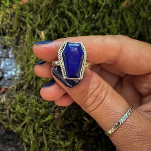 Lapis Lazuli Shield Ring - Size 7.75