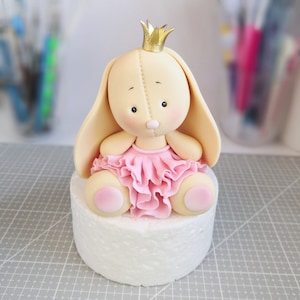 videolektion fondant caketopper bunny Mi , видео урок декор на торт зайка ми