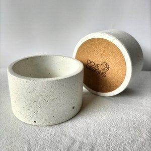 Accessory Holder - Textured White