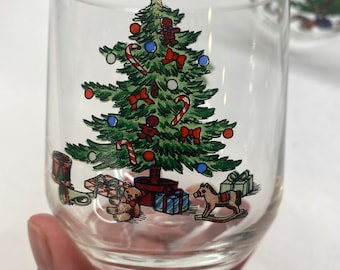 Vintage Christmas Tree Glasses Hostess Cocktail Glasses Tienshan Set of 4