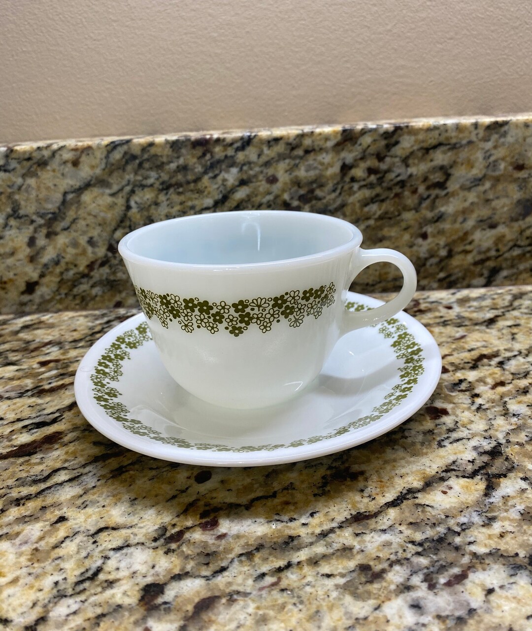 PYREX Cups and Saucers Crazy Daisy Cups and Saucers Vintage Etsy