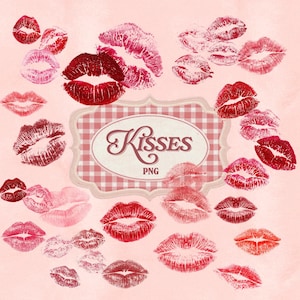以下が含まれることがあります： さまざまな色合いとサイズの赤とピンクの口紅のキスマークのコレクションで、薄いピンク色の背景に配置されています。「Kisses」という言葉が入った装飾的なラベルが中央にあります。画像はPNGファイルです。