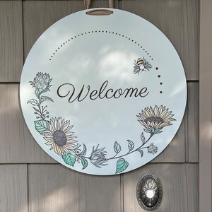 welcome sign wood round engraved hand painted