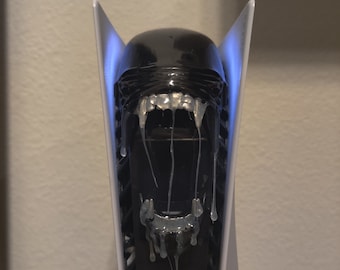 Playstation 5 Alien Mod