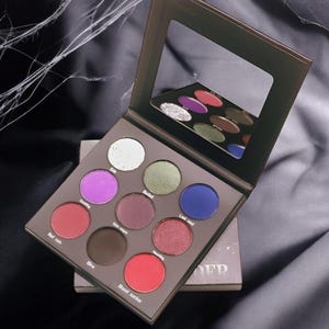Halloween grunge gothic eyeshadow palette