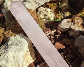 Quartz Rose - tour en Quartz Rose- Lithothérapie - Pierres Naturelles