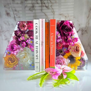 Resin Bookends: 3D Wedding Bouquet Preservation Keepsake