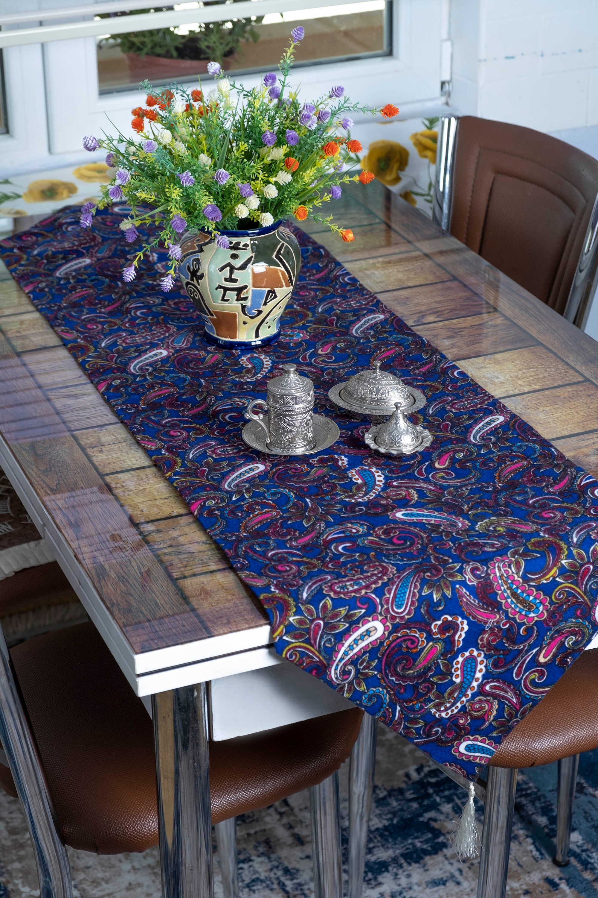 Quilted Table Runner, Red and Black table runner, Dramatic table runner