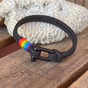 Pulsera PRIDE para él o para ella, pulsera de grillete de orgullo personalizada, pulsera LGBT