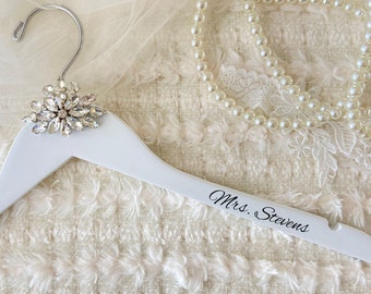 Wedding hanger for the bride, Personalized wedding hanger, Wedding dress hanger, Bridesmaid hanger, Last Name hanger crystals bride gift