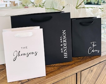 Personalized Wedding Gift Bags, Monogram gift bags, bride & groom bags, Personalized Gift Bag, Gift Bags for Guests, Favors Welcome Bags