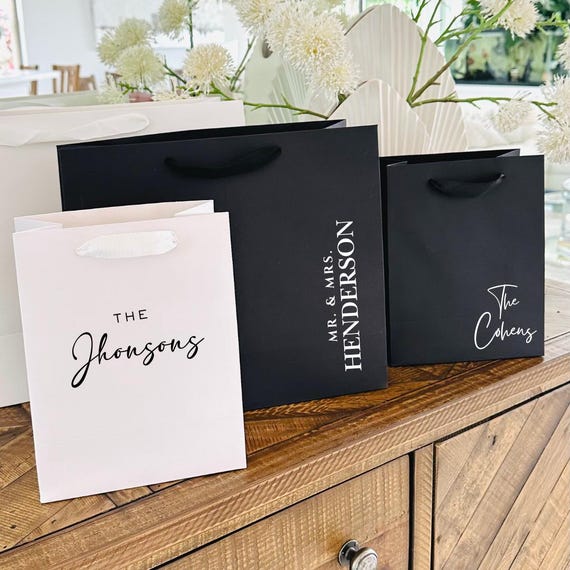 Personalized Wedding Gift Bags, Monogram gift bags, bride & groom bags, Personalized Gift Bag, Gift Bags for Guests, Favors Welcome Bags