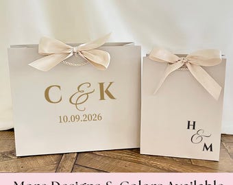 Personalized Wedding Gift Bag, Monogram gift bags, bride & groom bags, Baby shower gift, Thank you Bags, Wedding Favors, bags with initials