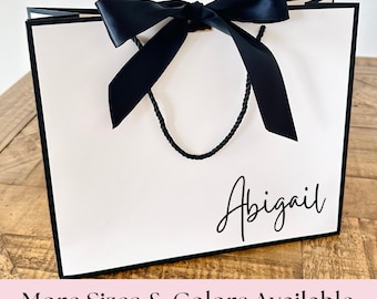 Personalized Bridesmaid Gift Bags, Custom Wedding Gift Bags,Bachelorette Party Bag,Welcome Gift Bags,Bridal Party Gift Bags,Elegant Gift Bag