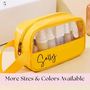 Custom Makeup Bag, Bride Toiletry Bag, Bridesmaid Gifts, Travel Toiletry Bag, Cosmetic Bag, Birthday Gift for Her, Mother&#39;s Day Gift
