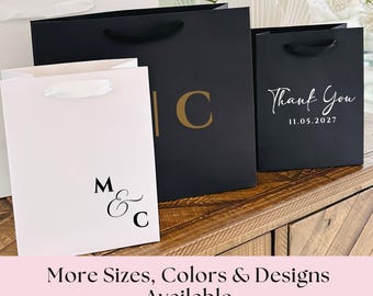 Personalized Wedding Gift Bags, Monogram gift bags, bride & groom bags, Gift Bags for Wedding Party, Wedding Favor gifts, thank you bags