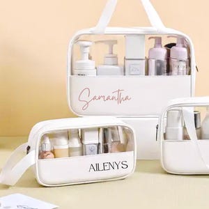 Custom Makeup Bag, Bride Toiletry Bag, Bridesmaid Gifts, Travel Toiletry Bag, Cosmetic Bag, Birthday Gift for Her, Mother&#39;s Day Gift
