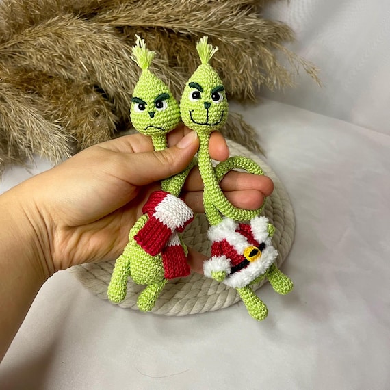 Crochet Grinch Keychain
