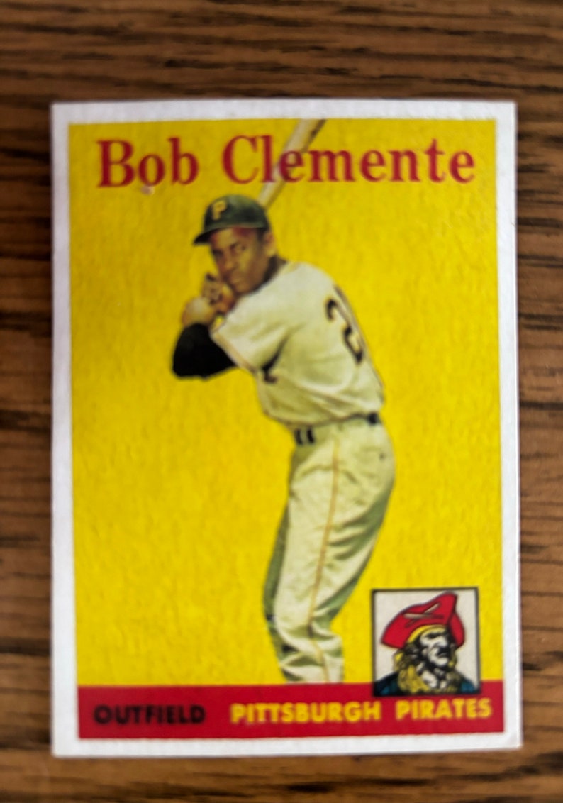 Roberto Clemente 52 Baseball Card. Pittsburgh Pirates Nice Aged Reprint Novelty image 1
