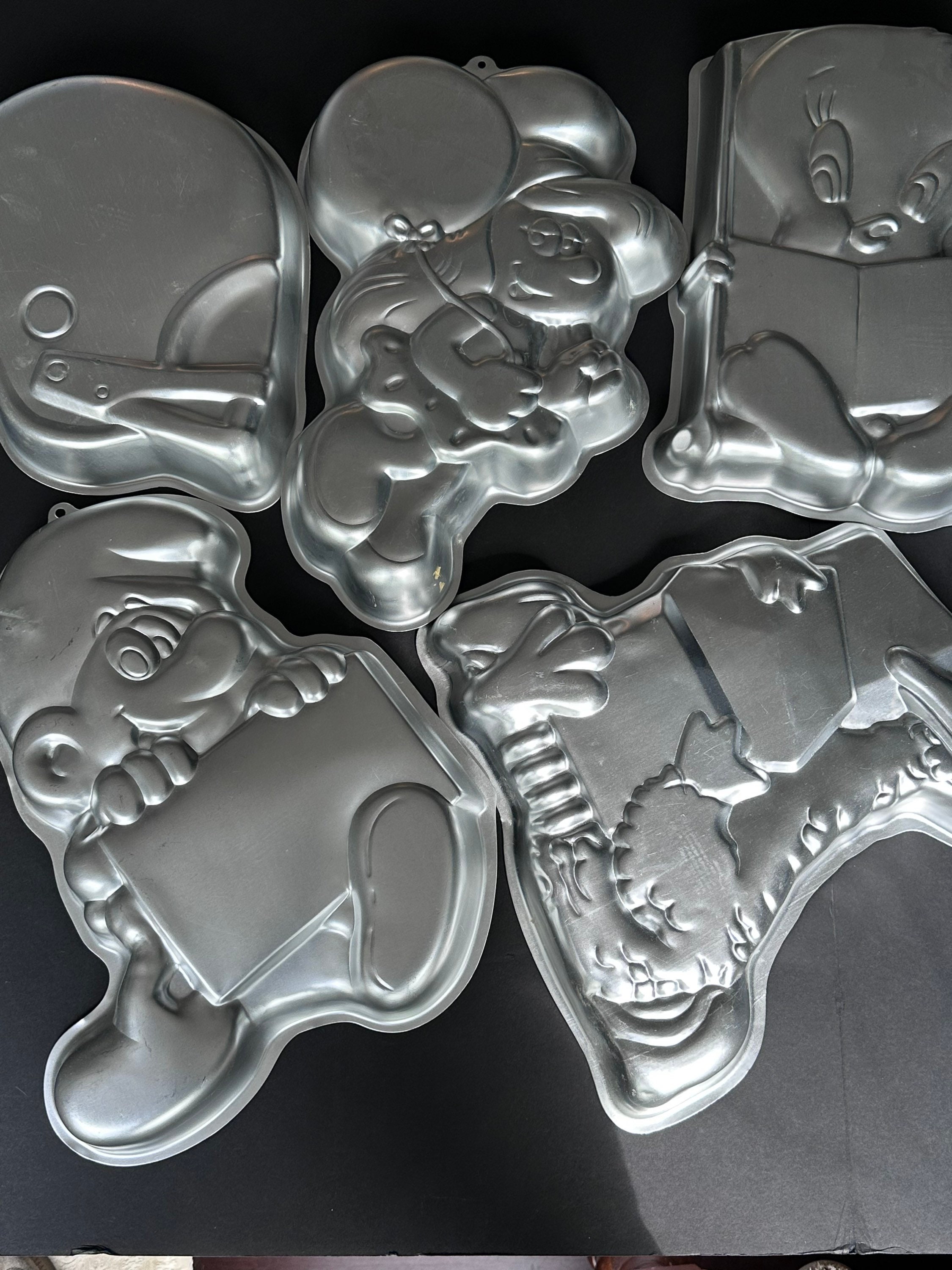 Wilton Cake Pans/vintage Wilton House Cake Pan/stand up Pan/dog House/haunted  House/doll Houses/santas Workshop,cake Decorating. 