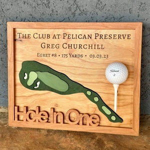 Hole In One Wandbehang mit personalisierter Hole Karte - Golf Geschenk - Sport Geschenke - Geschenke für Papa - Golf Hole In One - Hole In One Dekor