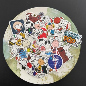 Peanuts/ Snoopy waterproof stickers