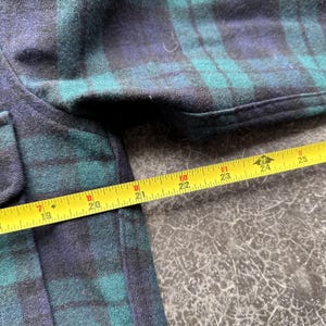 Vintage 80s Pendleton Forest Green Rustic Western Wool Flannel Button Up Shirt Medium image 10