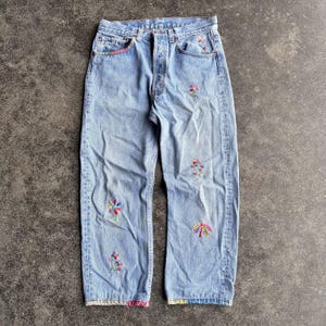 Vintage 90s Levis 501 Button Fly Blue Wash Faded Hippie Custom Floral Hand Sewn Original Denim Jeans 29x24.5