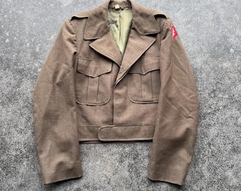 True Vintage 40s WWII IKE Eisenhower Olive Green Wool U.S. Army Military Cropped Uniform Jacket sz 38r