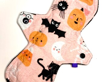 Compresa menstrual de tela reutilizable Compresa menstrual Compresa ecológica Compresa posparto Compresa para incontinencia Compresa de tela Estilo personalizado Murciélagos de Halloween Calabazas Gatos