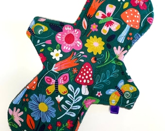 Almohadilla menstrual de tela reutilizable Almohadilla ecológica Almohadilla posparto Almohadilla de incontinencia Almohadilla de tela Setas caprichosas personalizadas Cottagecore