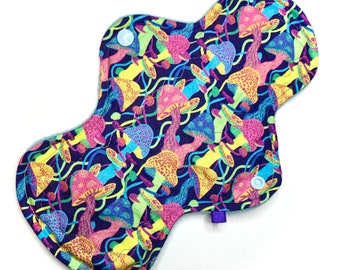 Almohadilla menstrual de tela reutilizable Almohadilla ecológica Almohadilla posparto Almohadilla de incontinencia Almohadilla de tela Estilo personalizado Trippy Mushrooms Cottagecore
