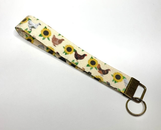 Signora di pollo pazza, portachiavi della fattoria, amante del pollo, portachiavi di pollo, fattoria di pollo, regalo della fattoria, accessori di pollo, regalo di pollo - Italia