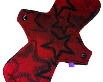 Toalla menstrual reutilizable personalizada/Toalla menstrual de tela ecológica/Toalla posparto/Estrellas rojas y negras