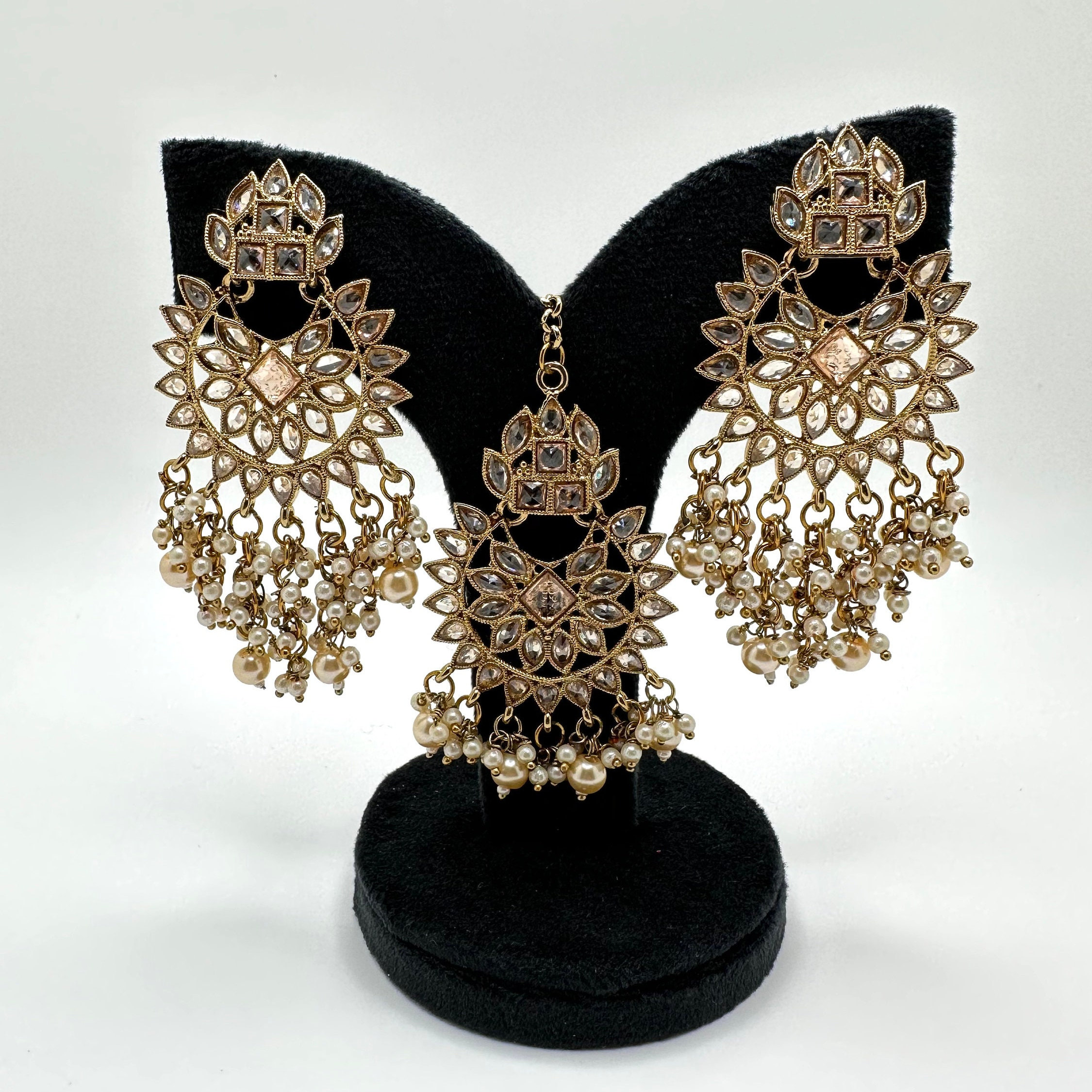 Indian Farshiya Choker Set with Tika main image 1