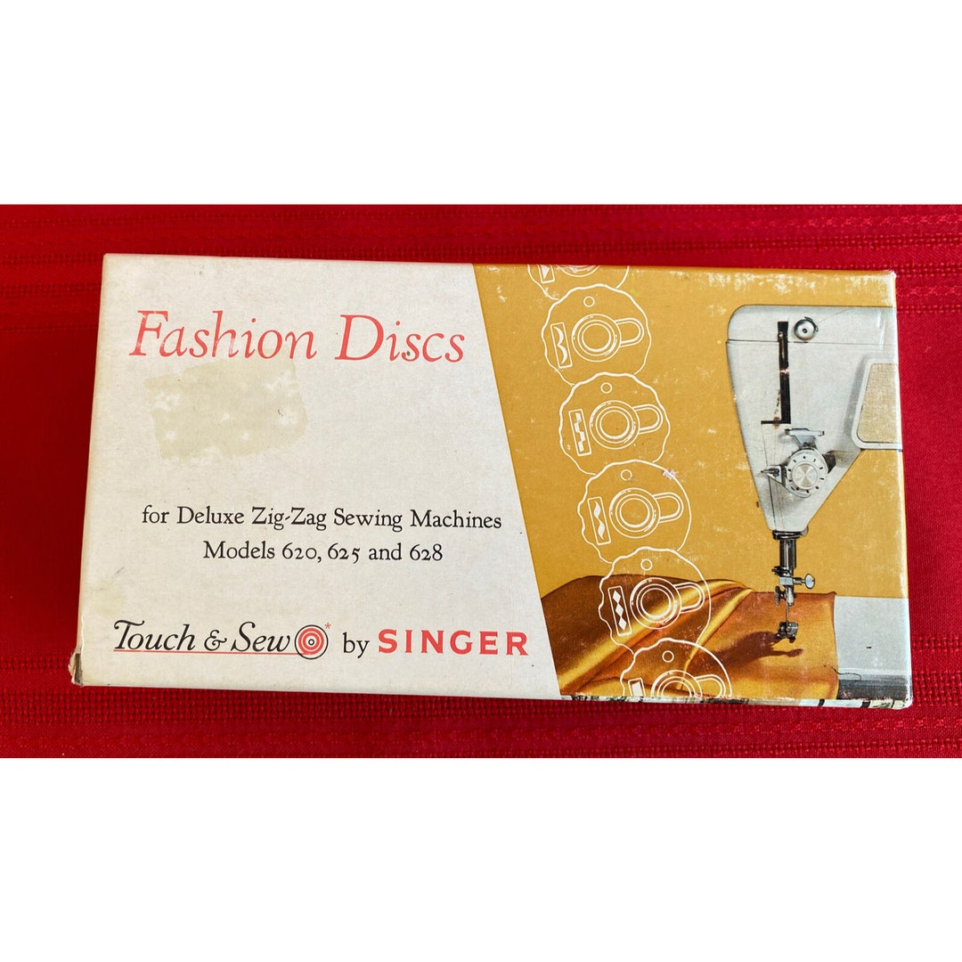 Touch & Sew by Singer 12 Fashion Discs for Deluxe Zig Zag 620 625 628