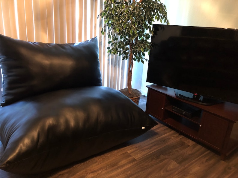 Stort set med golvkuddar (102,5 x 102,5 cm och 142,5 x 142,5 cm) bild 3